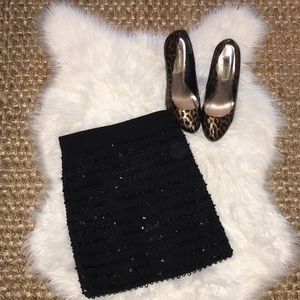 🖤Steve Madden Heels & Black Sequin Skirt🖤